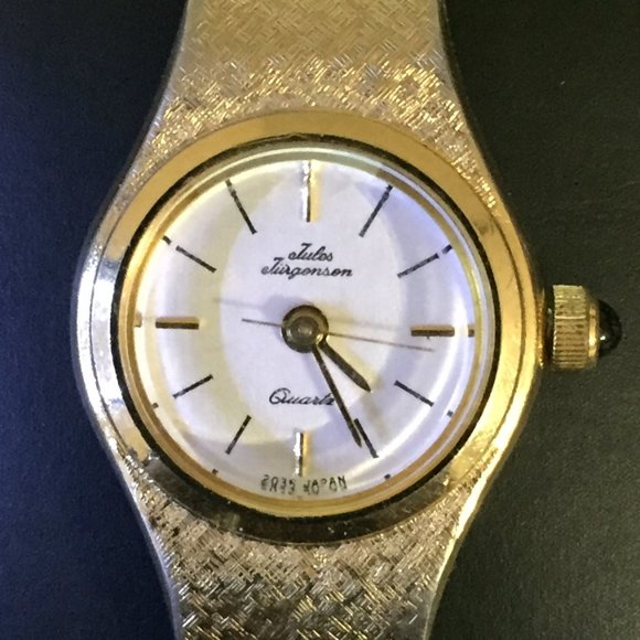 Jules Jurgensen~Ladies Gold Tone Quartz Watch main image 4